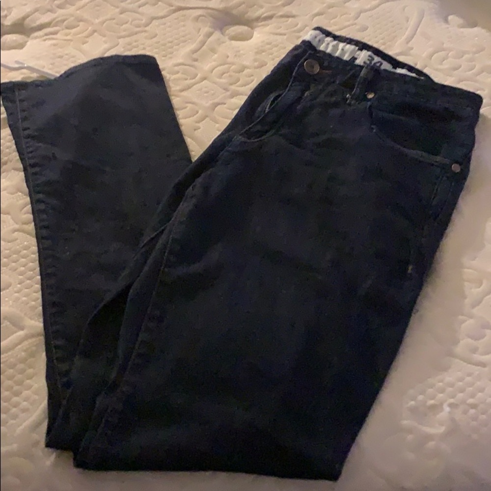 Men’s jeans. 34/32 dark blue jeans. Five Four